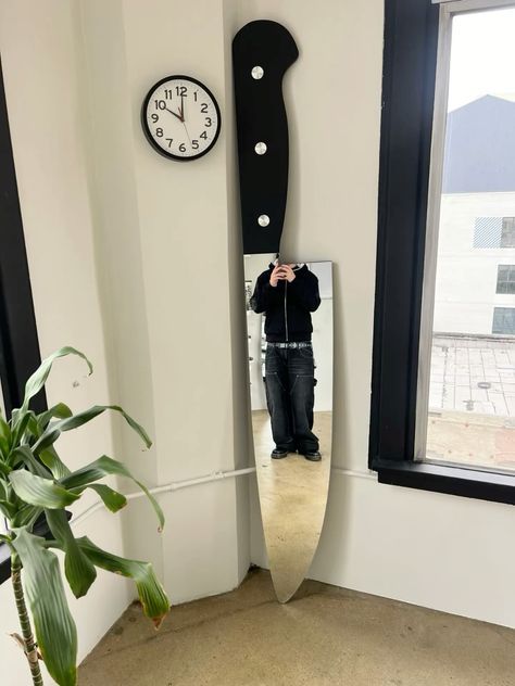 Knife Mirror