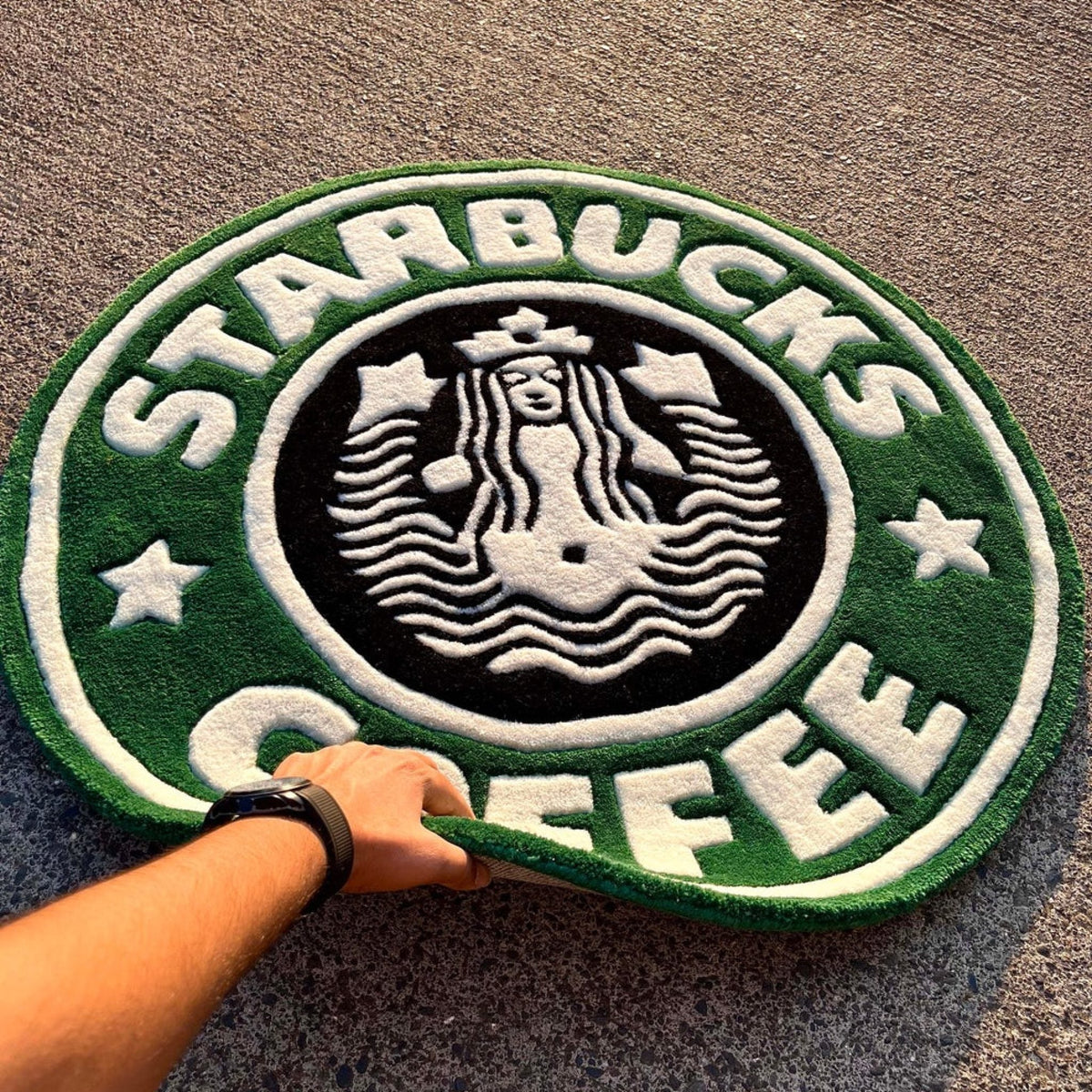 Round Rug Logo Green Circular Coffee Shop Logo Rug – Mireya